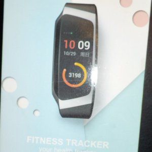 FITNESS TRACKER (WEARHEALTH) YOUR HEALTH TRACKER BRAND NEW IN BOX